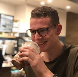 Meet your Posher, Elijah